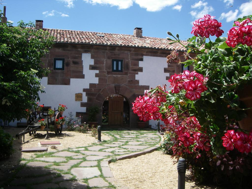 La Casa De Las Brujas Hotel Barrio  Luaran gambar