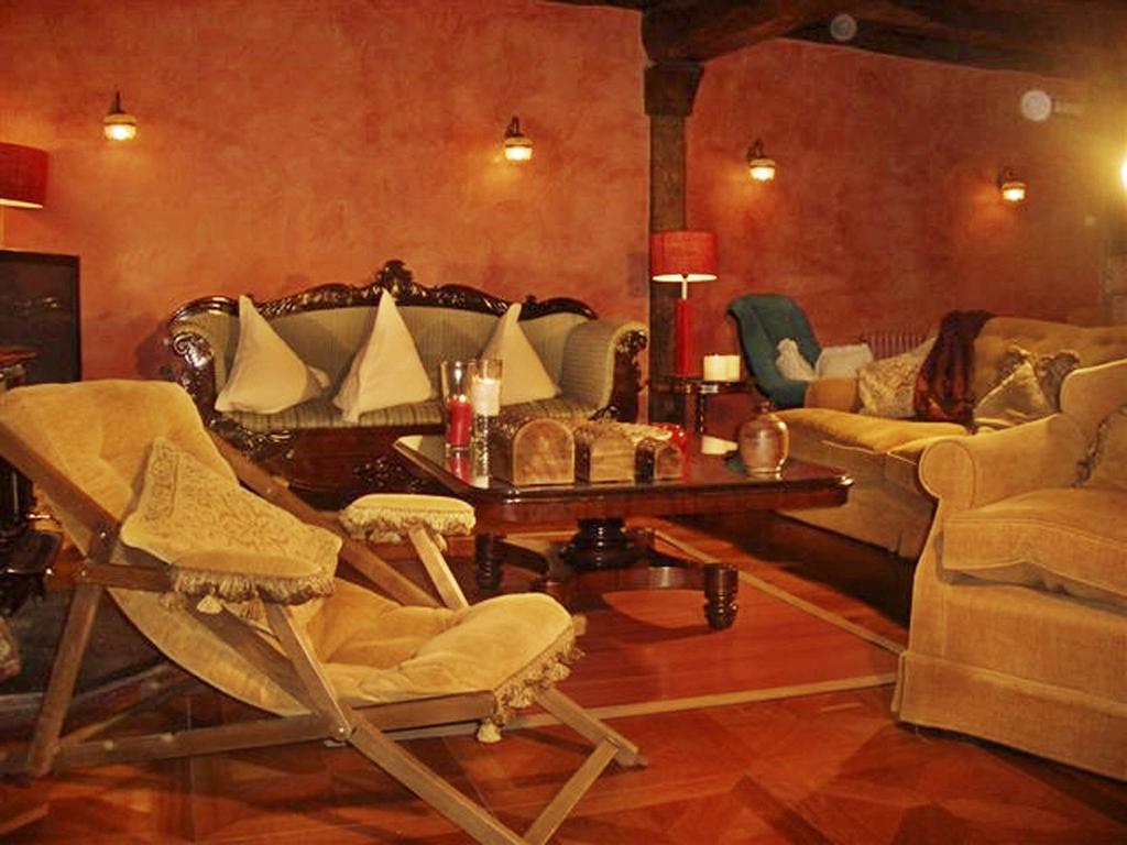 La Casa De Las Brujas Hotel Barrio  Luaran gambar